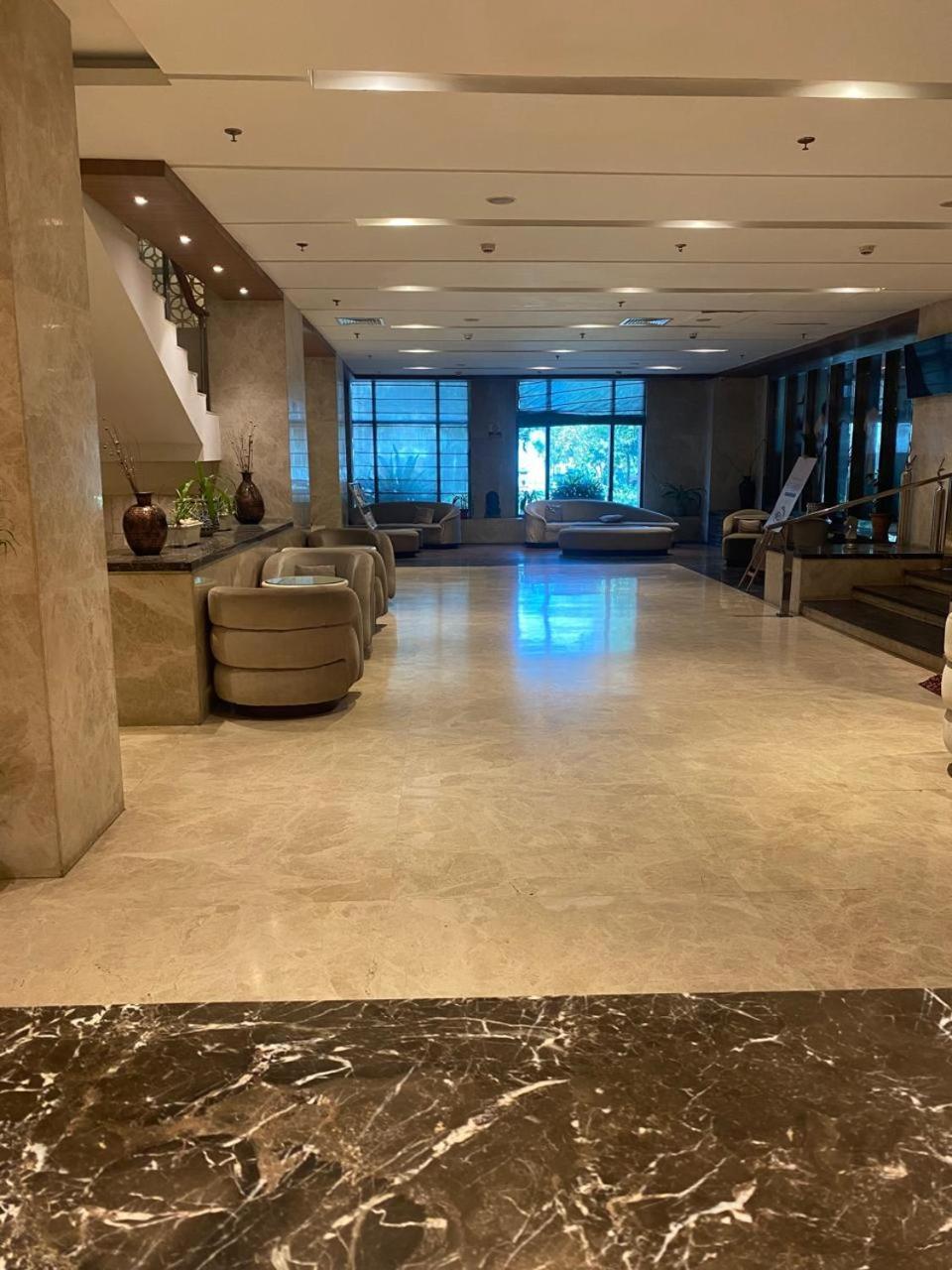 Hotel The P L Palace Agra (Uttar Pradesh)