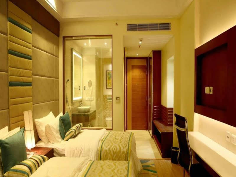 Hotel The P L Palace 4*
