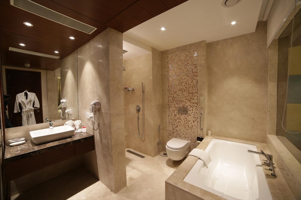 The P L Palace Hotel 4*